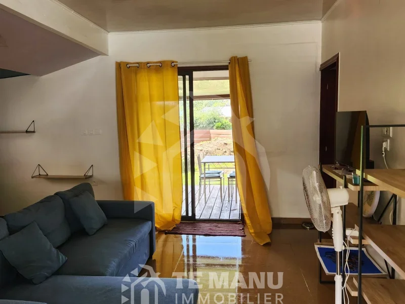 FARE HOTU – Bungalow à Louer à Faaone, Début Taravao -