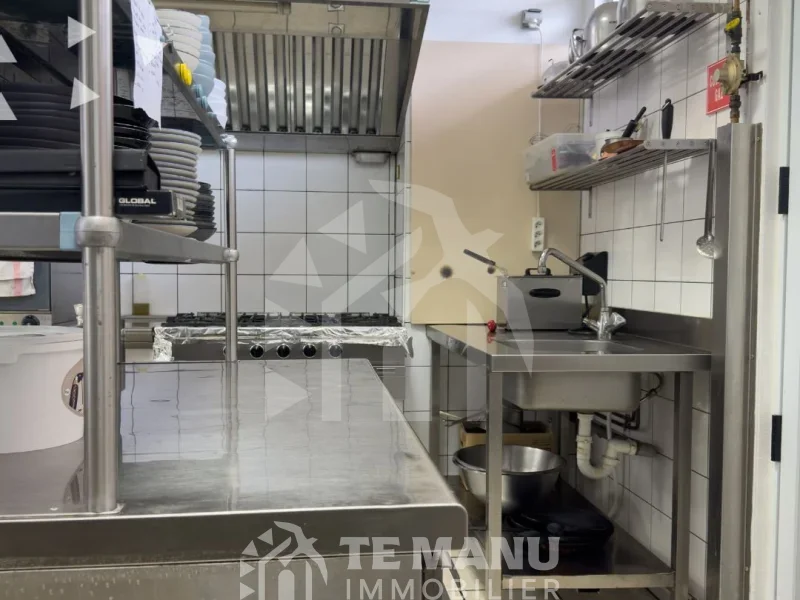 Sur Punaauia , à vendre fond de commerce de type Bistro - temanuimmobilier.com