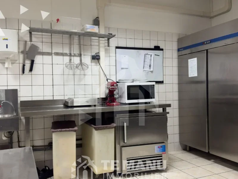 Sur Punaauia , à vendre fond de commerce de type Bistro - temanuimmobilier.com
