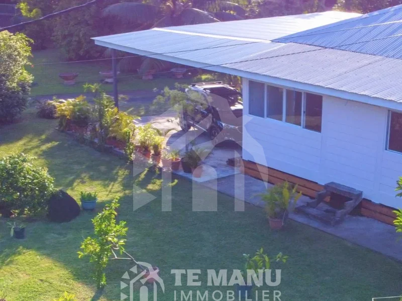À louer sur Punaauia – Maison de type F4 – 280 000F -