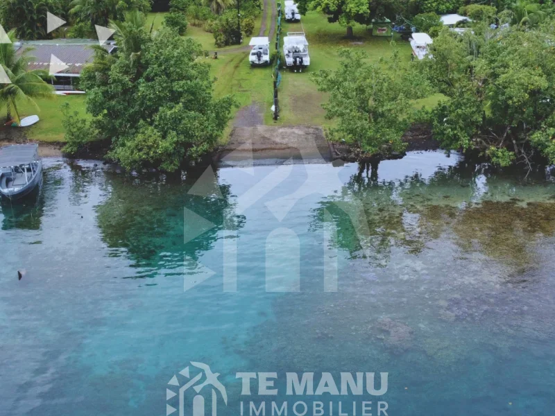 A vendre – Ensemble de bungalow sur Vairao
