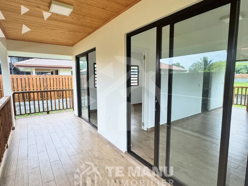 A vendre – Ensemble de bungalow sur Vairao