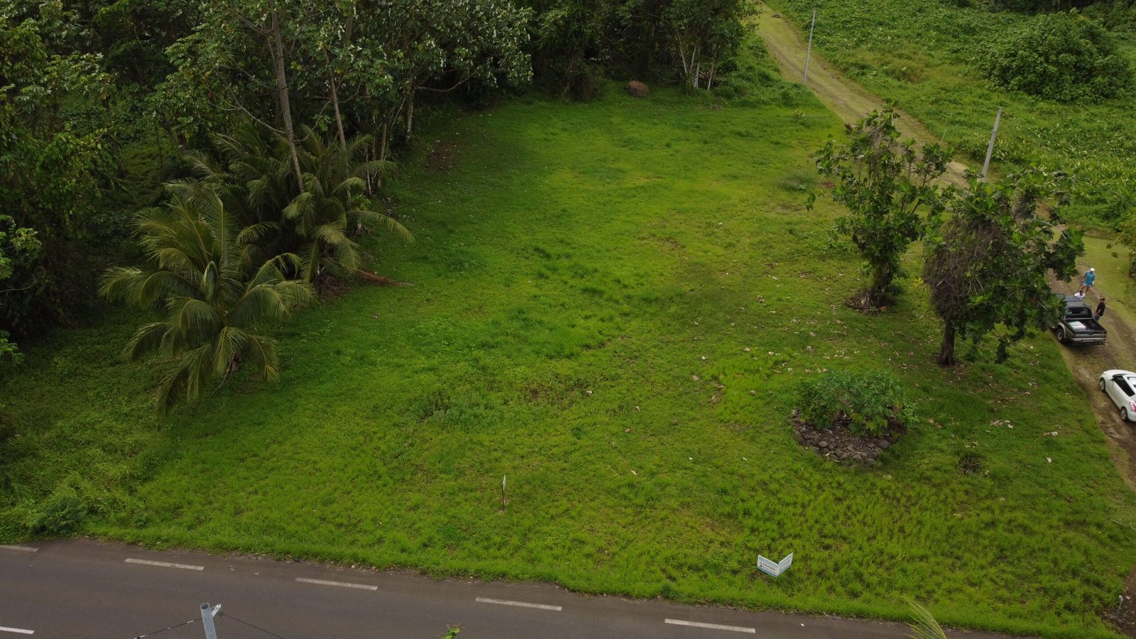 A Vendre - Terrain sur Hitiaa