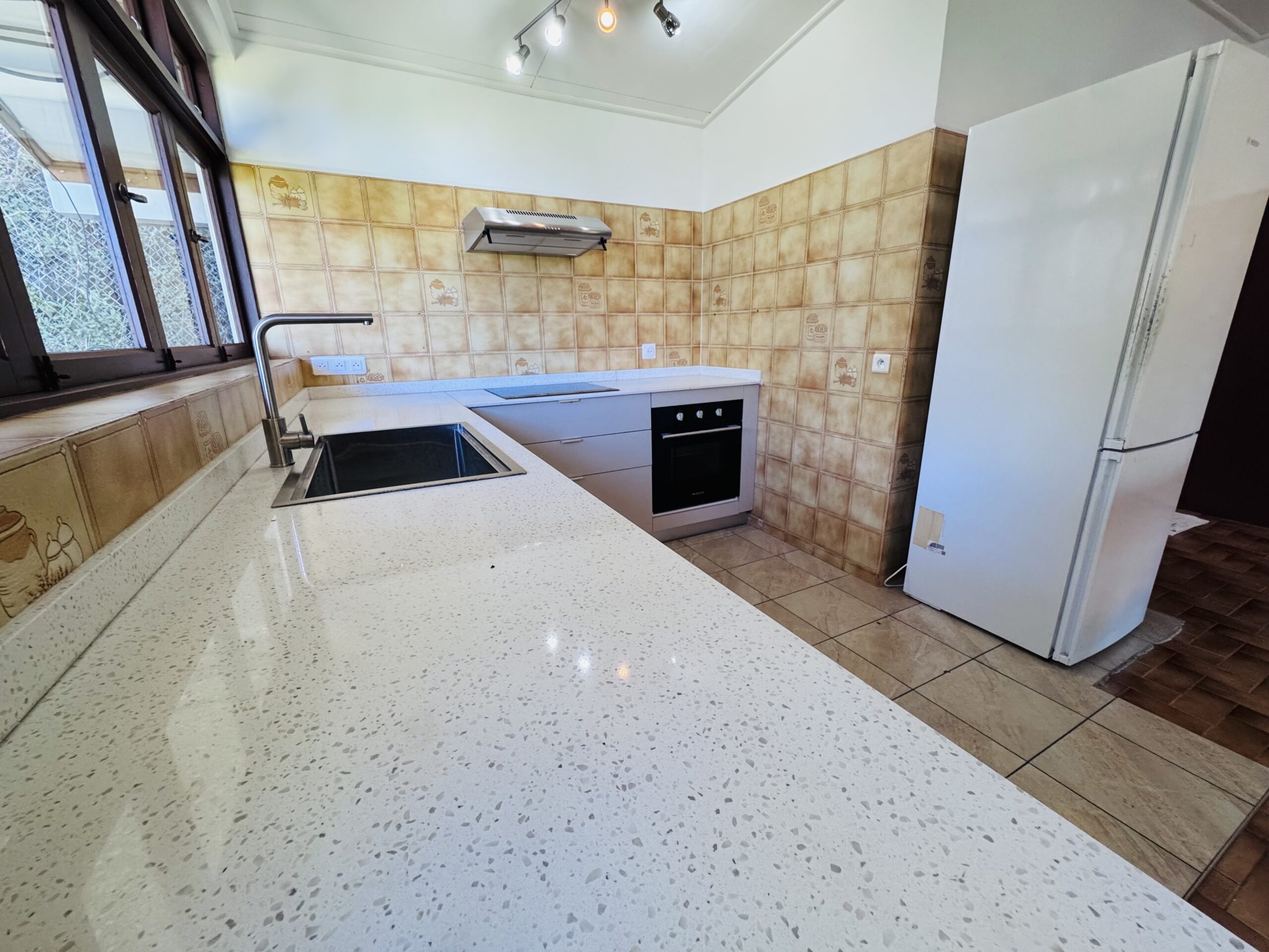 A louer - Maison F4+ sur ARUE – Image 2